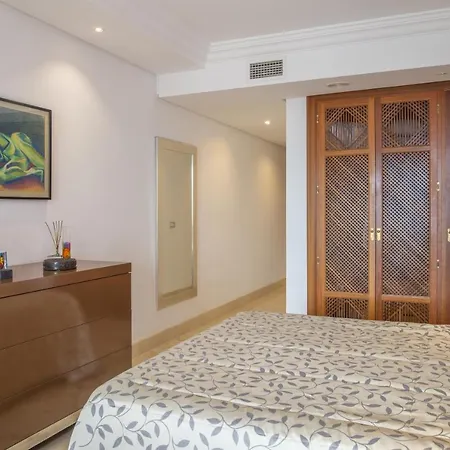 High Standard Front Estepona